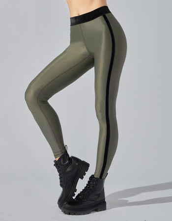 Heroine Sport Velvet Tux Legging [Black] – HEROINE SPORT